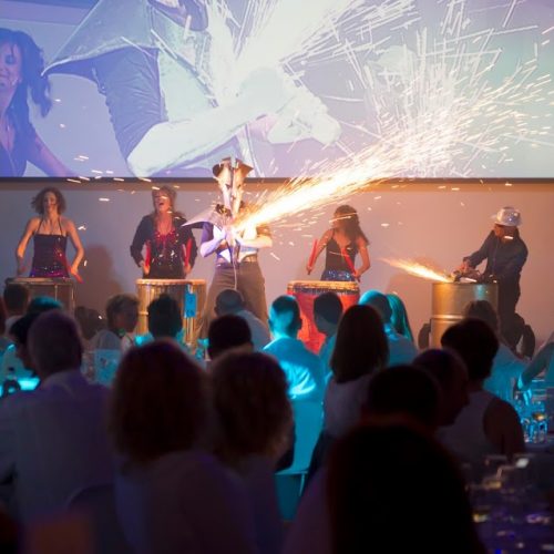 slagwerkact met vuur opening event spektakel